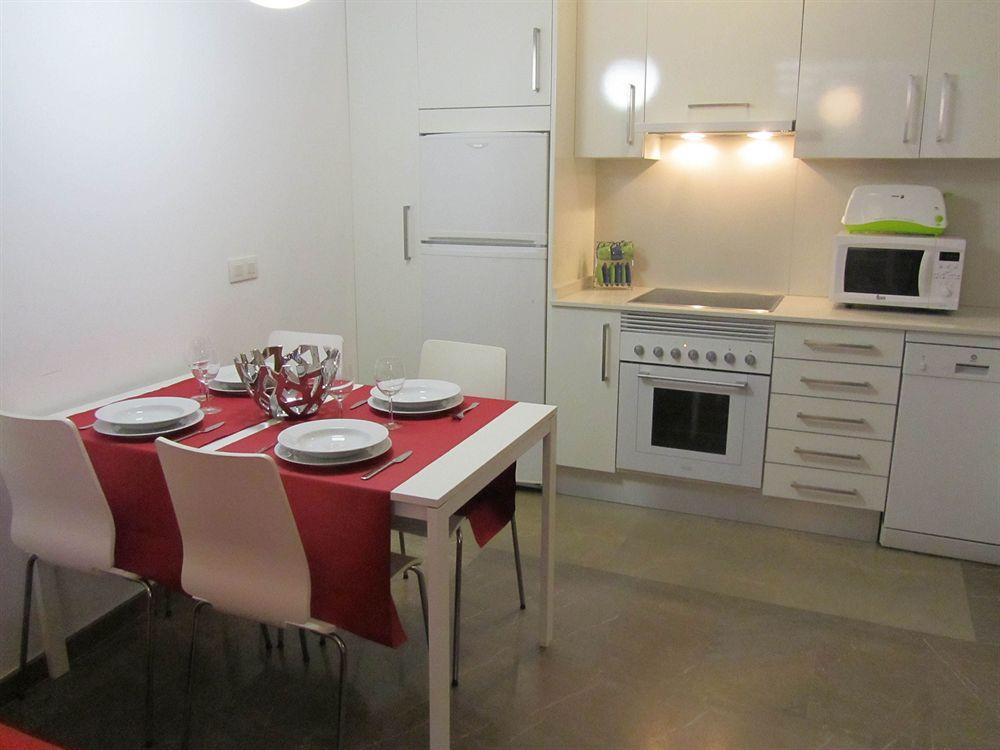 Apartamentos Living Valencia-Vitoria Екстериор снимка